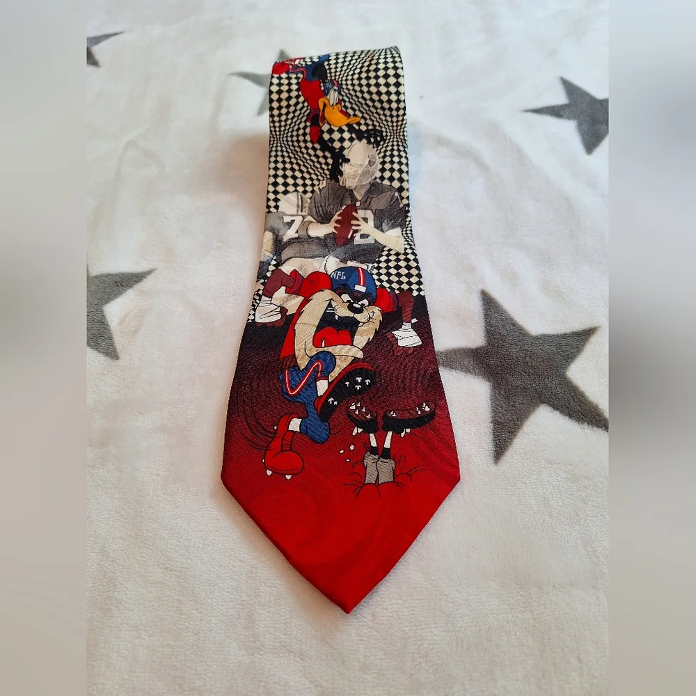 1994 Vintage Football Toons Looney Tunes Daffy Duck & Taz Illusion 100% Silk Tie